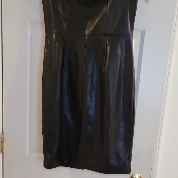 Elegant Black Faux Leather Dress - Picture 9 of 10